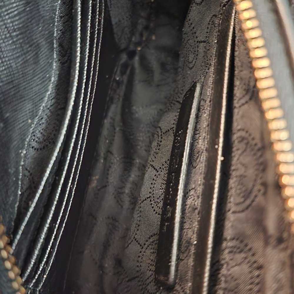 Michael Kors Black Jet Set Monogram Crossbody Bag - Picture 5 of 6